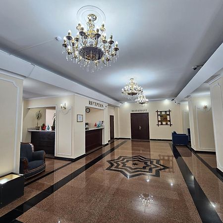 Yassy Hotel, Turkistan 외부 사진