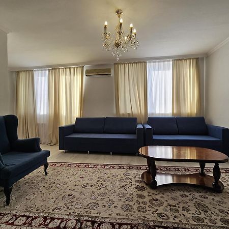 Yassy Hotel, Turkistan 외부 사진