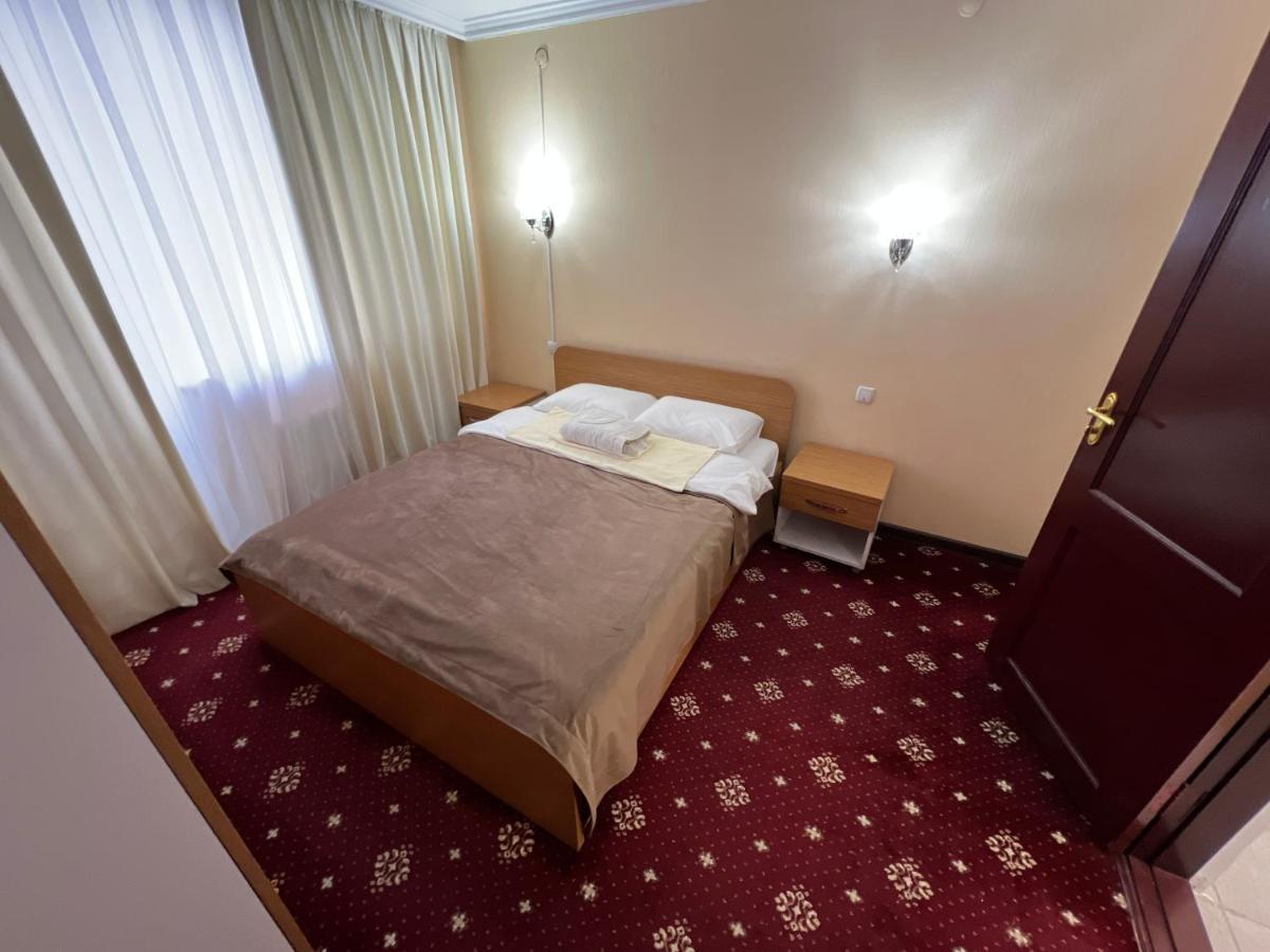 Yassy Hotel, Turkistan 외부 사진