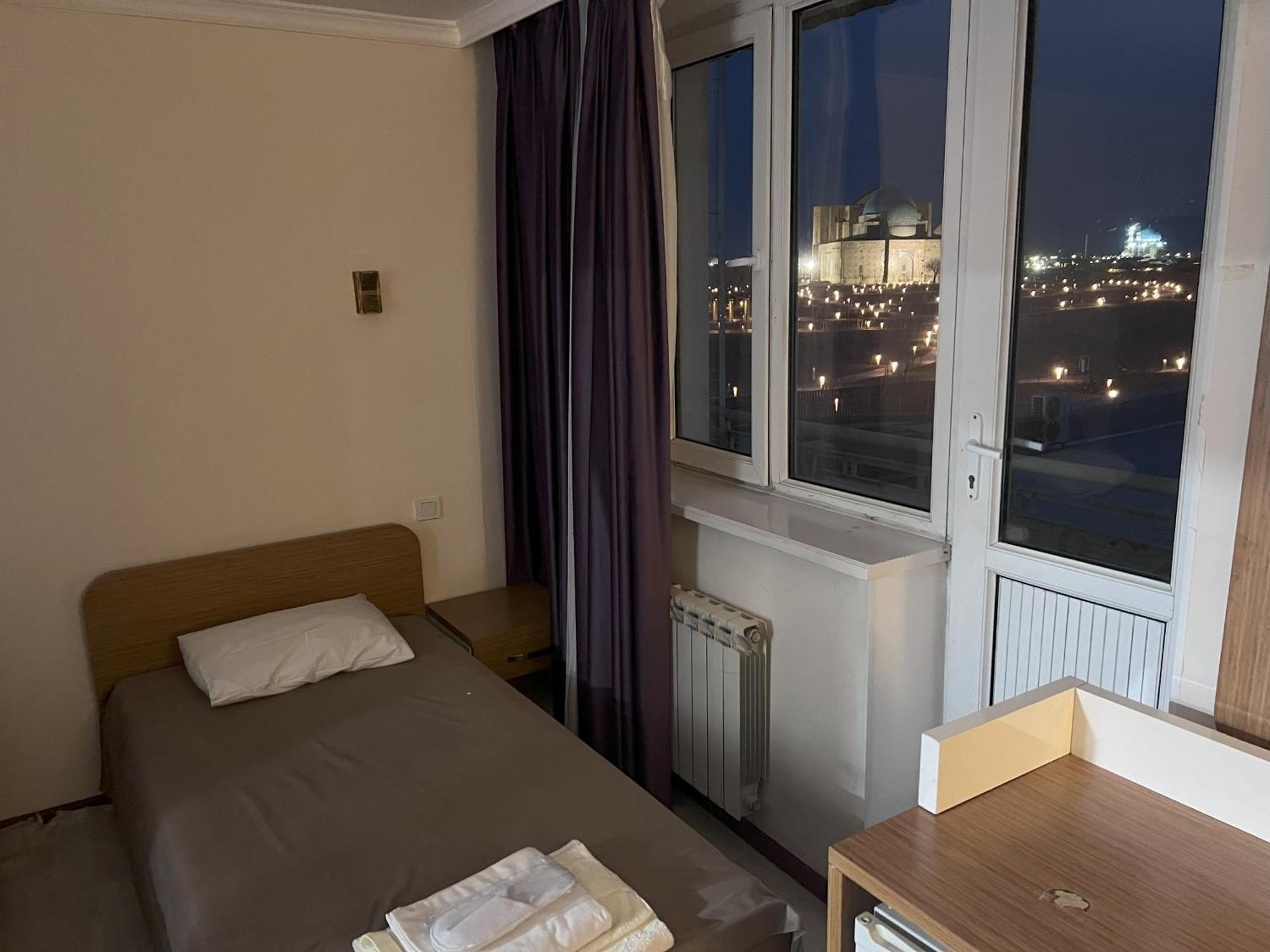 Yassy Hotel, Turkistan 외부 사진