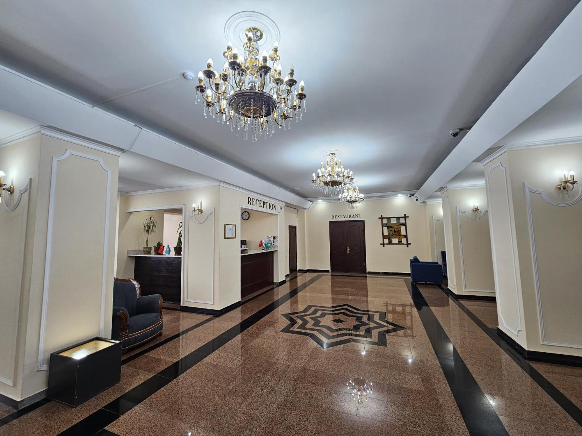 Yassy Hotel, Turkistan 외부 사진